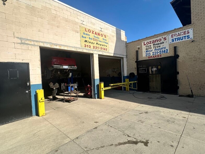 More Photos Of 5536 Michigan Ave, Detroit Auto Repair For Sale