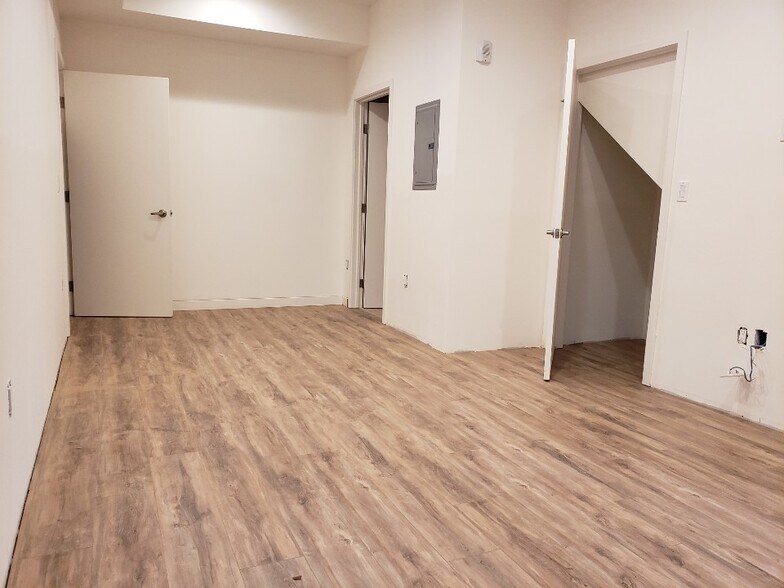 More Photos Of 517 N Harvard Blvd, Los Angeles Apartments For Sale