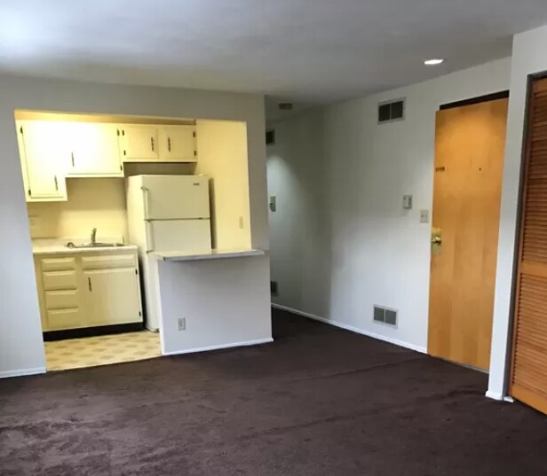 More Photos Of 321 Ella St, McKees Rocks Apartments For Sale