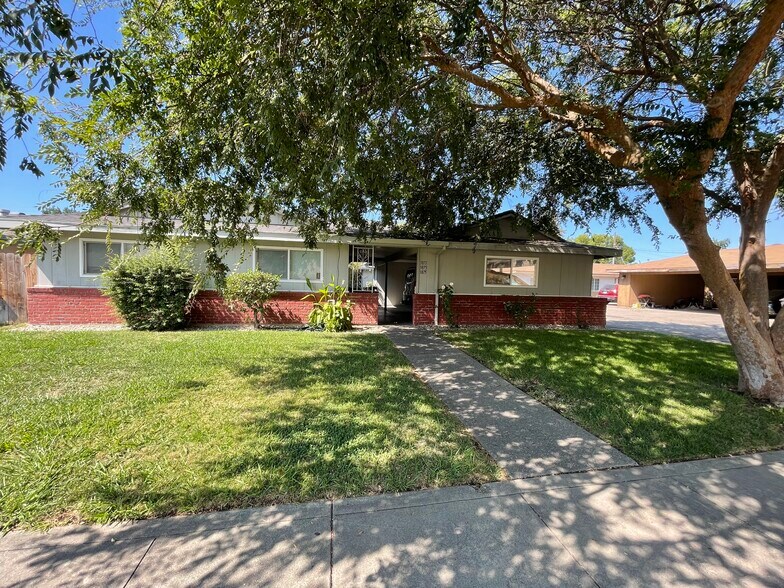 Primary Photo Of 3871 Ryde Ave, Stockton Apartments For Sale