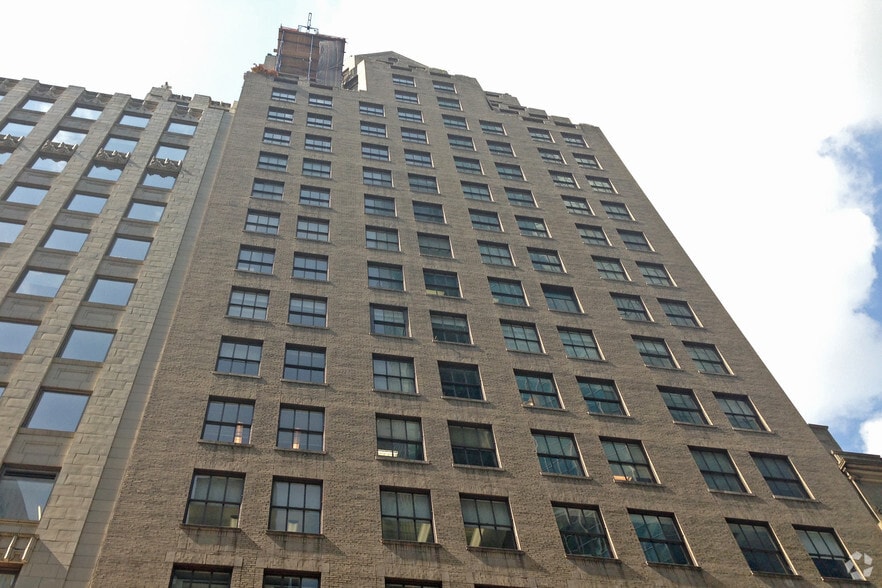 More Photos Of 18 E 48th St, New York Office For Lease