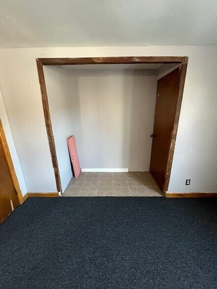 More Photos Of 48 S Kennedy Dr, Mcadoo Apartments For Sale