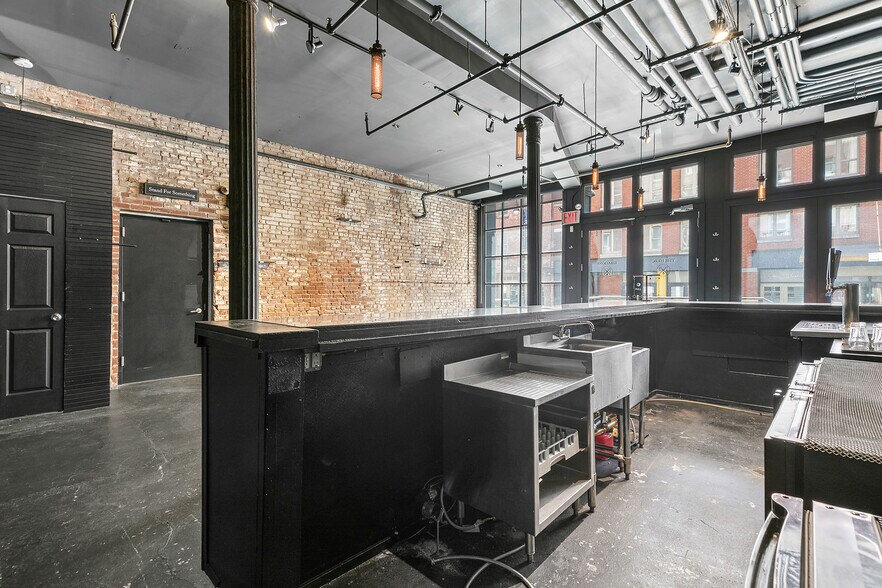 More Photos Of 220 Front St, New York Apartments For Lease