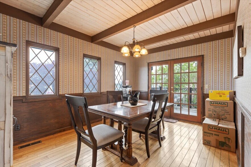 More Photos Of 500 S Bonair Rd, Zillah Winery Vineyard For Sale