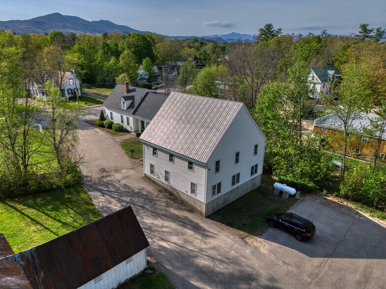 More Photos Of 87 Washington St, Conway Office For Sale