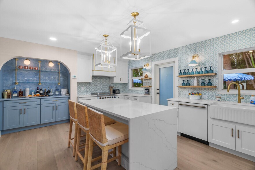 More Photos Of 7 Fayette Dr, Ocean Ridge Multifamily For Sale