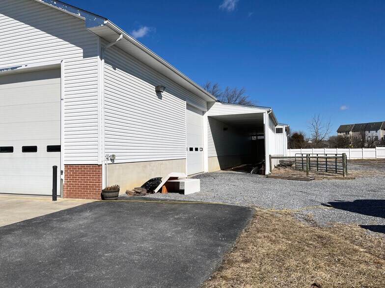 More Photos Of 4786 Williamsport Pike, Martinsburg Warehouse For Sale