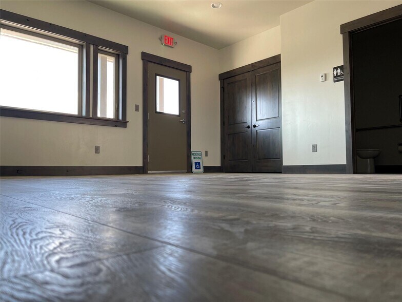 More Photos Of 7099 Two Smokes Way, Missoula Specialty For Sale