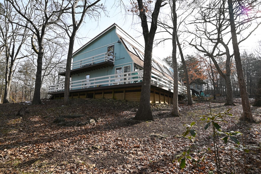More Photos Of 2759 County Road 411, Berryville Hotel For Sale