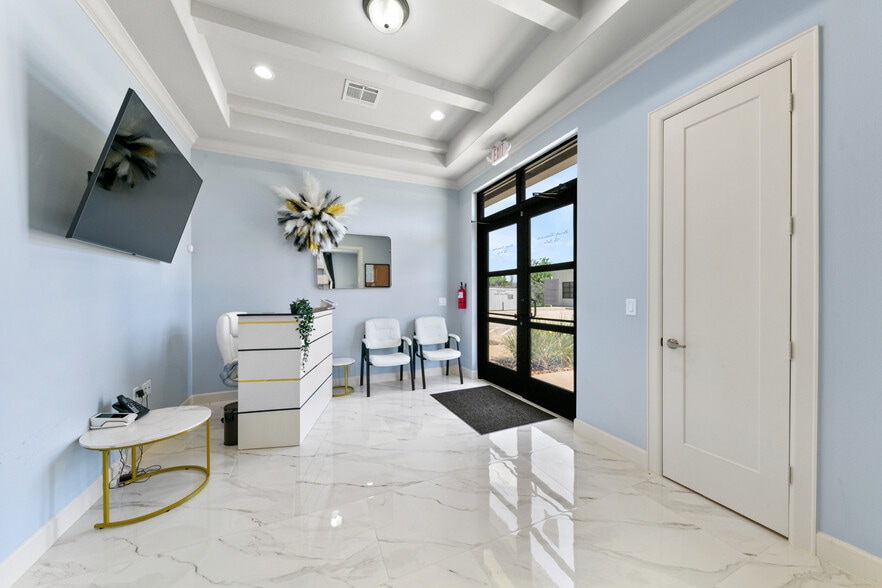 More Photos Of 8118 Fry Rd, Cypress Medical For Lease