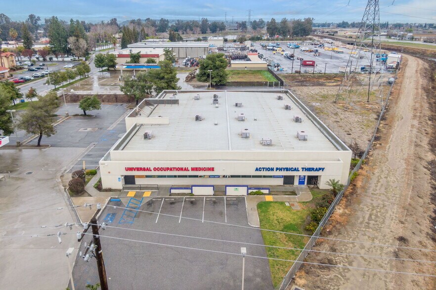 More Photos Of 4200 Buck Owens Blvd, Bakersfield Medical For Sale