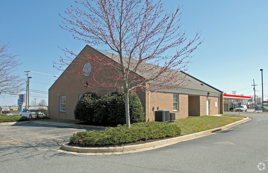 More Photos Of 2912 Emmorton Rd, Abingdon Bank For Lease