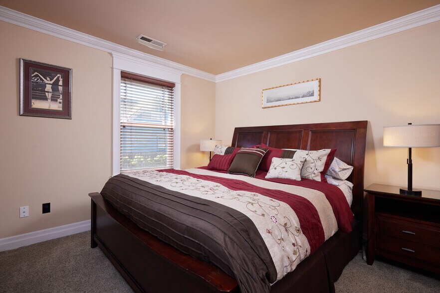 More Photos Of 527 Catherine St, Walla Walla Hospitality For Sale