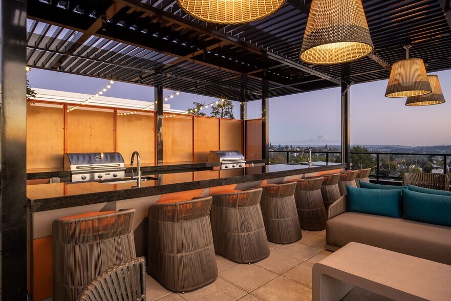 More Photos Of 2309 S Jackson St, Seattle Apartments For Lease