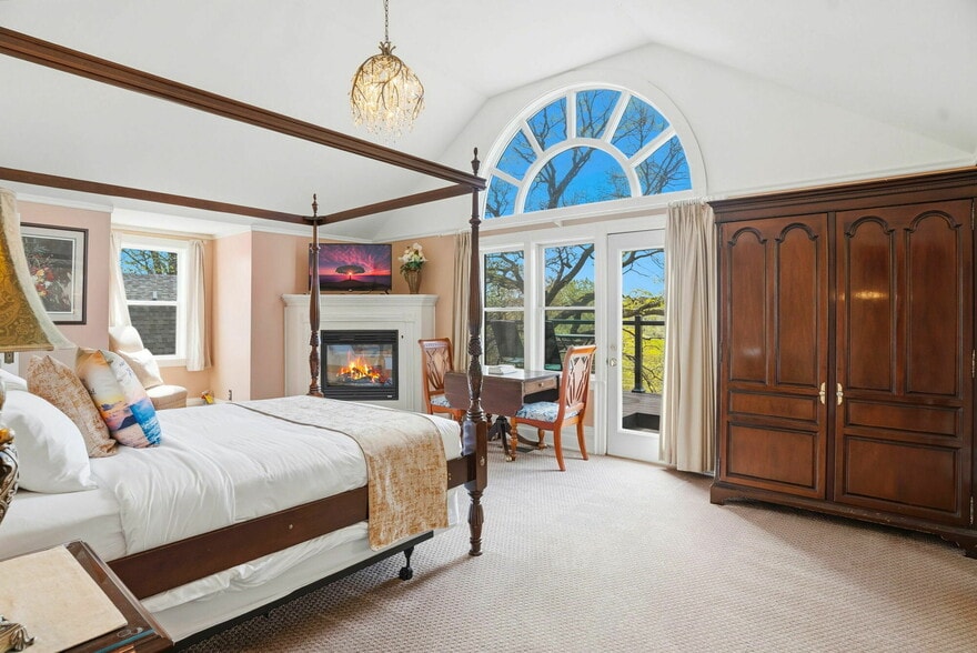 More Photos Of 305 River St, Osceola Hospitality For Sale