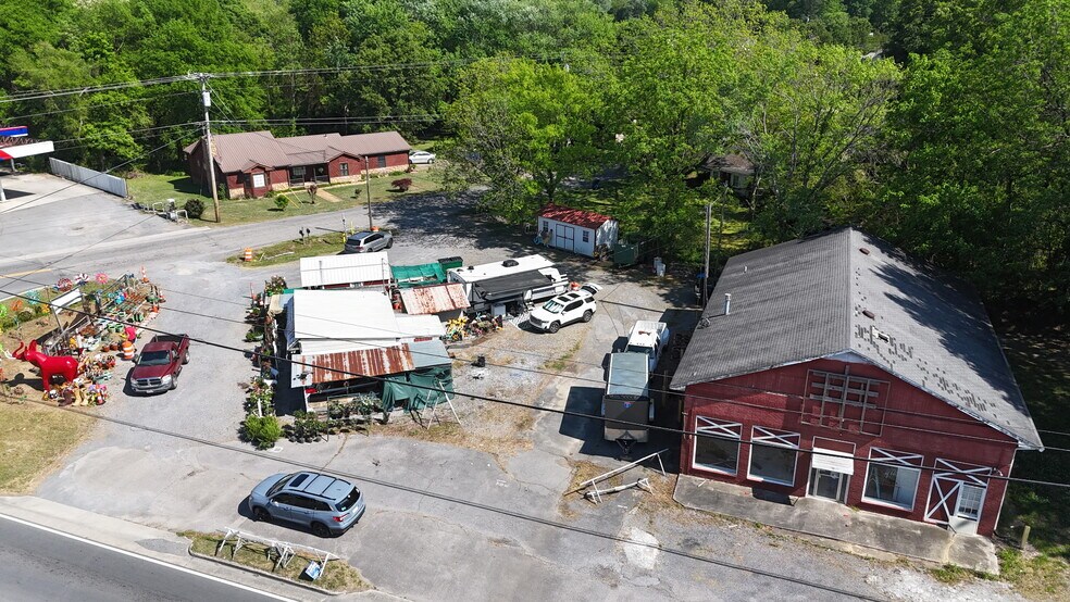 More Photos Of 8253 AL Highway 69, Arab General Retail For Sale