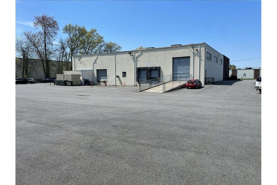 More Photos Of 22 Audrey Pl, Fairfield Light Manufacturing For Lease
