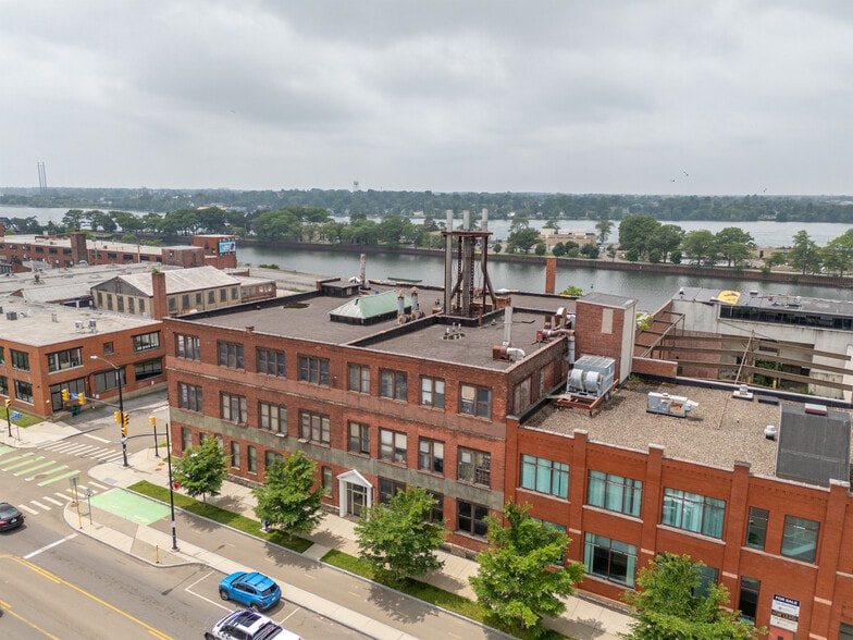 More Photos Of 1280 Niagara St, Buffalo Warehouse For Sale