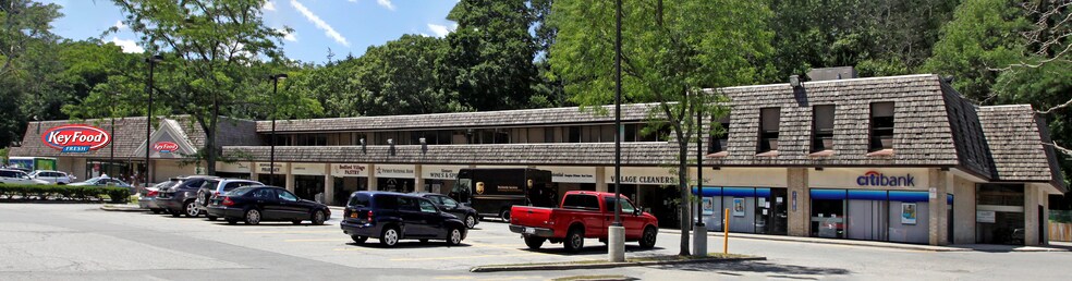 More Photos Of 420-430 Old Post Rd, Bedford Unknown For Lease