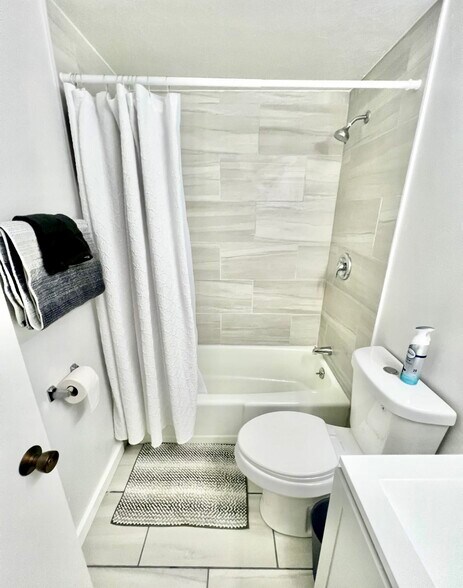 More Photos Of 356 N 300 W, Logan Apartments For Sale
