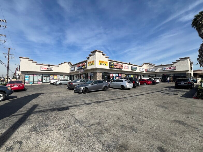 More Photos Of 739 W Rosecrans Ave, Compton General Retail For Lease