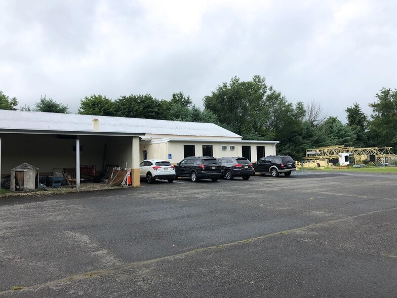 More Photos Of 1361A Monmouth Rd, Mount Holly Warehouse For Sale