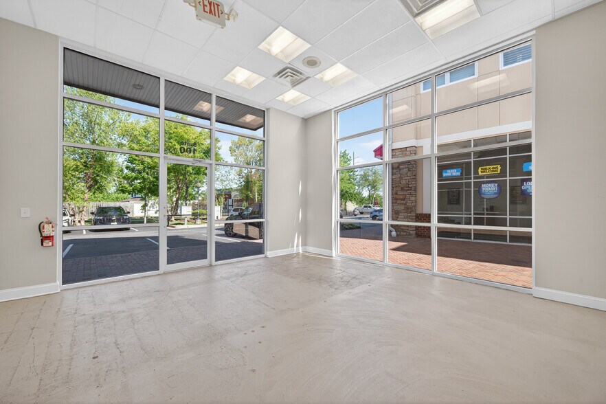 More Photos Of 116 S Piney Rd, Chester General Retail For Lease