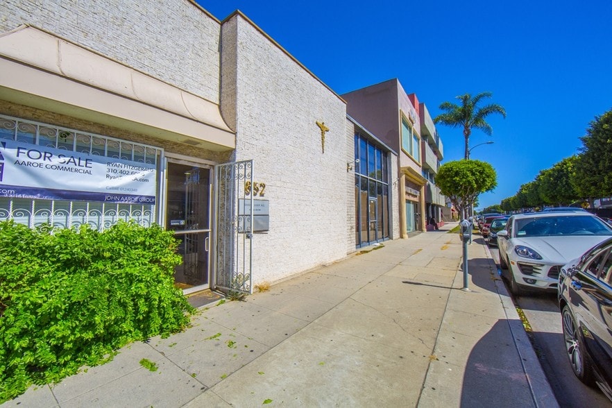 More Photos Of 852 S Robertson Blvd, Los Angeles Medical For Lease