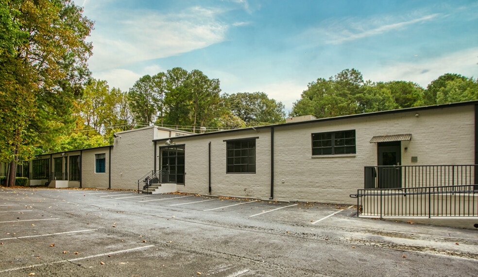 More Photos Of 1123 Zonolite Rd NE, Atlanta Unknown For Lease