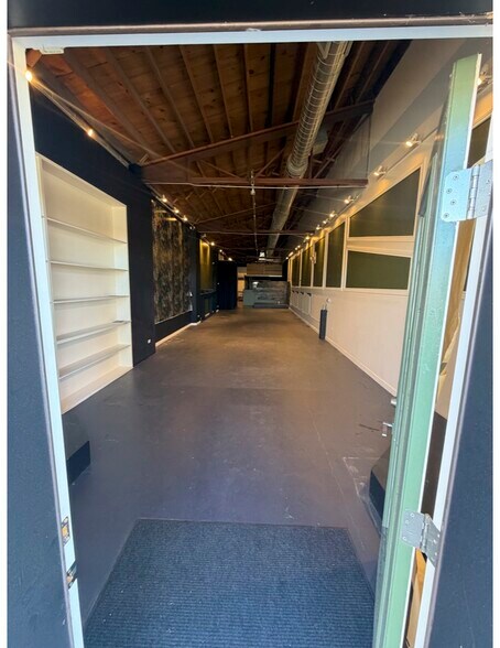 More Photos Of 1238-1248 S Broadway, Denver Storefront For Lease