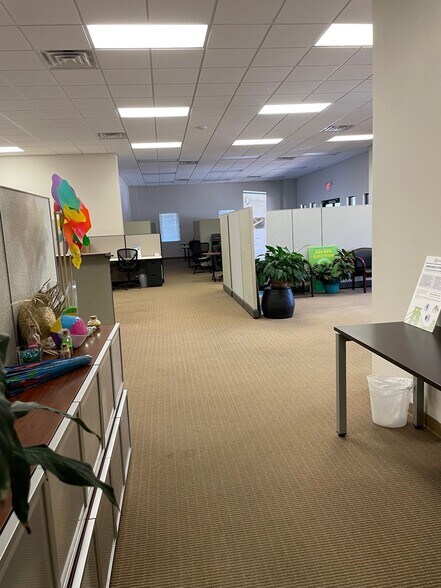 More Photos Of 1630 Highway 531, Minden Office For Lease