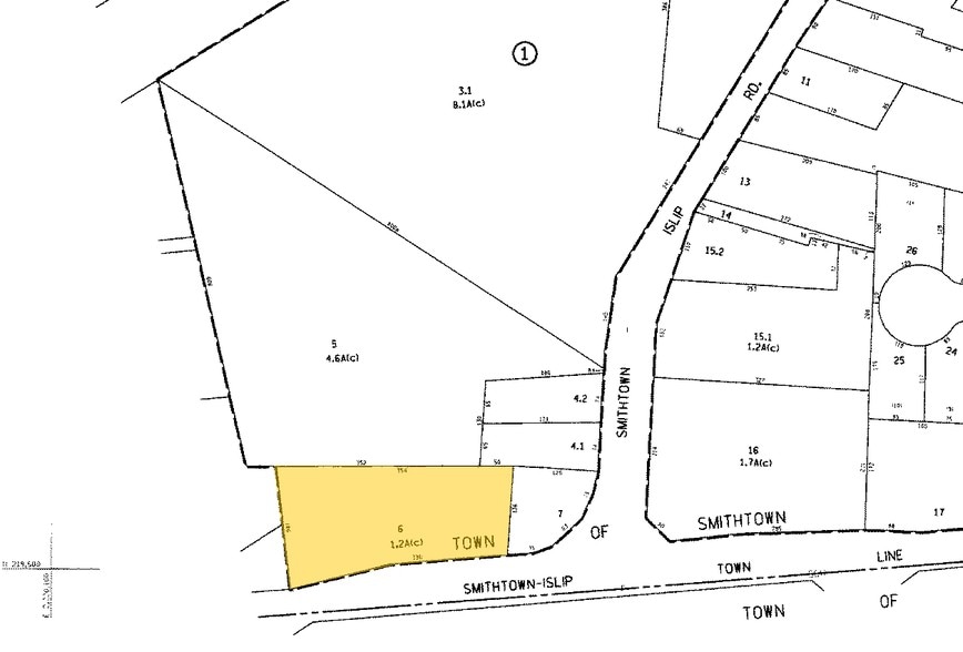 More Photos Of 527 Townline Rd, Hauppauge Office For Lease