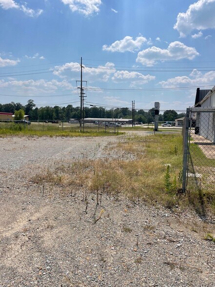More Photos Of 110 Horne St, West Monroe Industrial For Lease