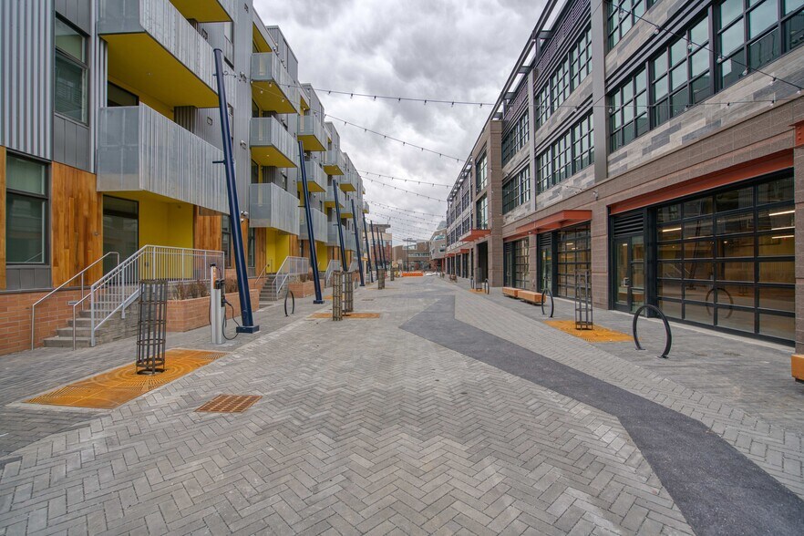 More Photos Of 3390 Valmont Rd, Boulder Unknown For Lease