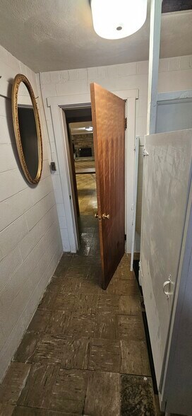 More Photos Of 210 Wolf Ave, Englewood Lodge Meeting Hall For Sale