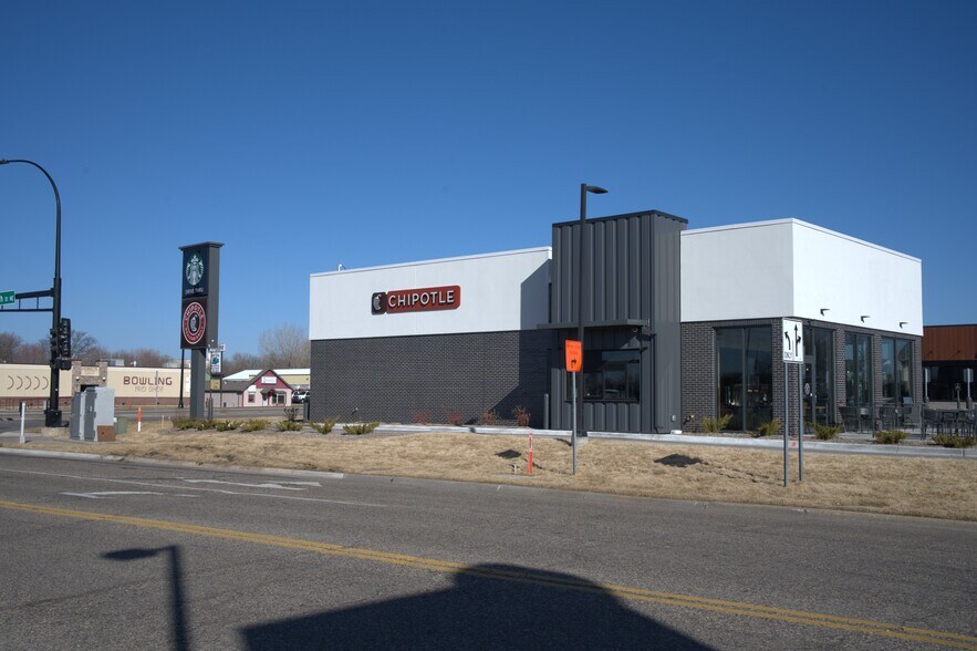 More Photos Of 1200 MN-25, Buffalo General Retail For Sale