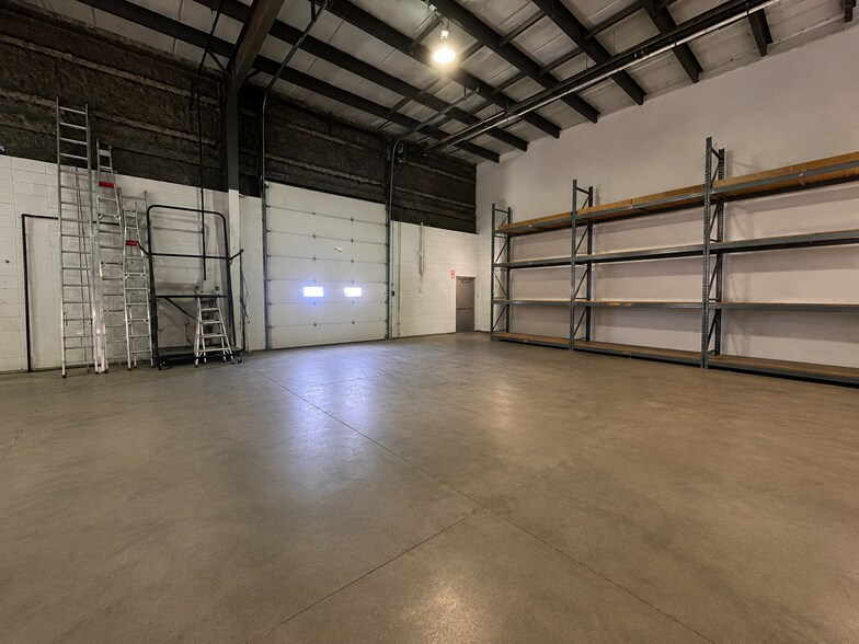 More Photos Of 3912 84th Ave, Leduc Warehouse For Lease