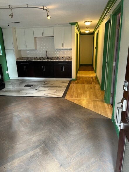 More Photos Of 9709 124th St E, Puyallup Specialty For Lease