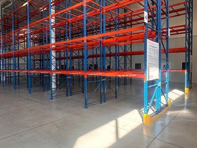 More Photos Of 4160 Hwy Desserte Sud Laval (A-440), Laval Industrial For Lease