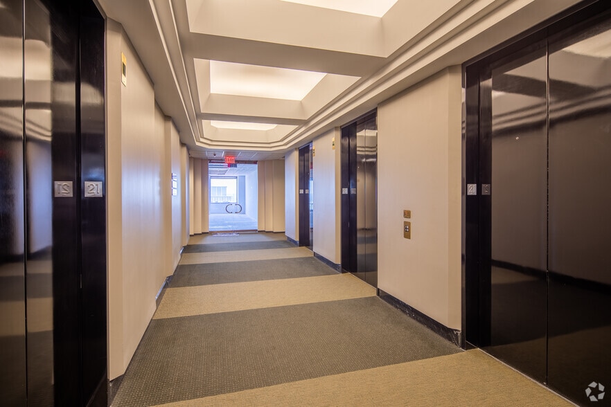 Photo of 21st Floor Ste 2180