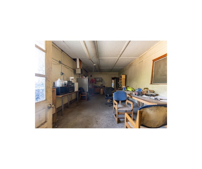 More Photos Of 189 Commercial St, Genesee Industrial For Sale