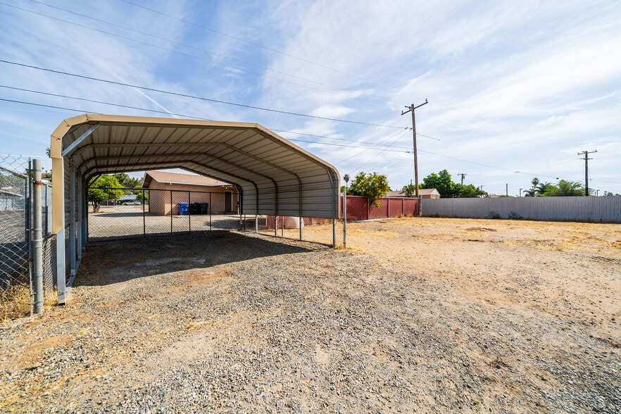 More Photos Of 6331 Pedley Rd, Riverside Contractor Storage Yard For Sale