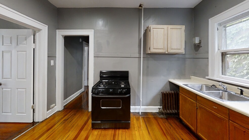 More Photos Of , Albany Multifamily For Sale