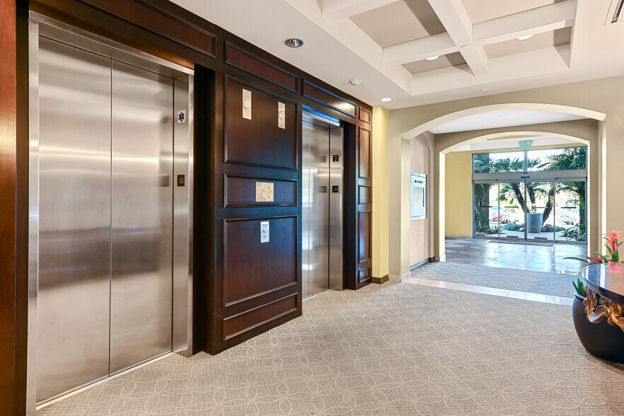 More Photos Of 838 Nordahl Rd, San Marcos Medical For Lease