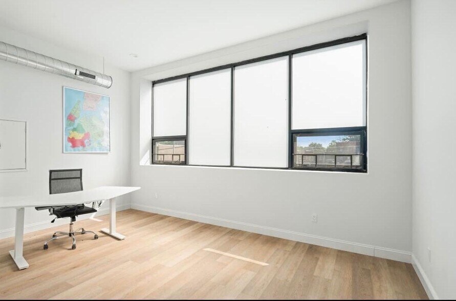 More Photos Of 2446-50 Germantown Ave, Philadelphia Flex For Sale