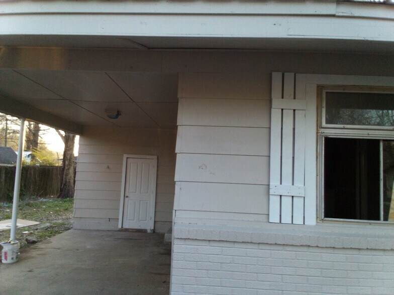 More Photos Of , Batesville Unknown For Sale