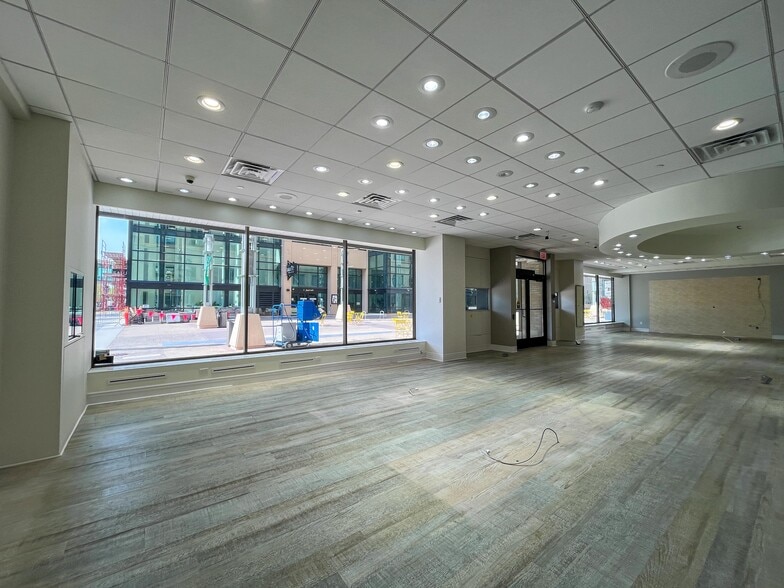 More Photos Of 101 1st Ave SW, Rochester Hotel For Lease