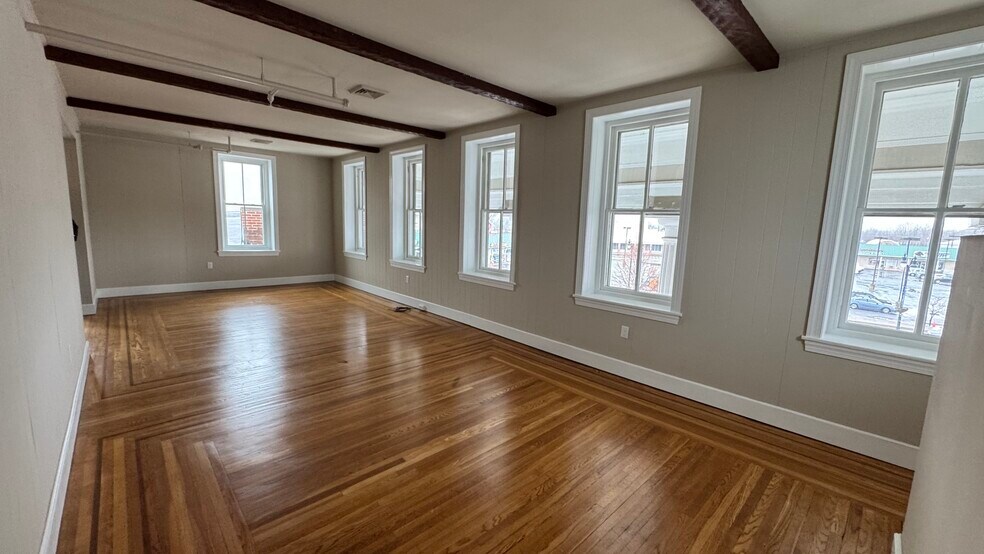 More Photos Of 312-314 W Broad St, Quakertown Office For Sale