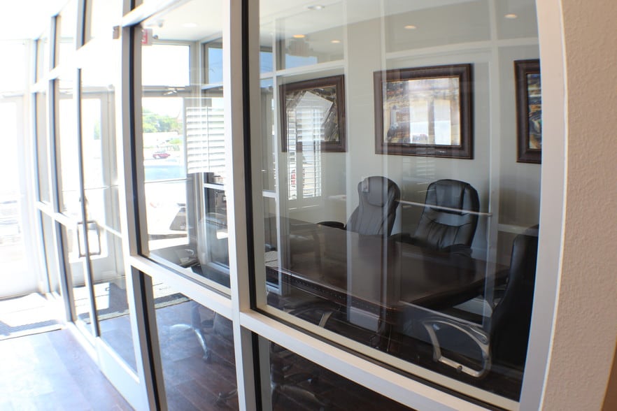 More Photos Of 618 S Belt Line Rd, Irving Office For Lease