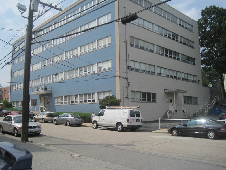 More Photos Of 245 Waterman St, Providence Office For Lease